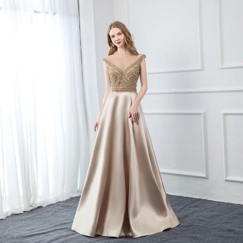 2021 Elegant Champagne Satin Crystal Beaded Prom Dresses Long V Neck Formal Party Gown Robe De Soirée