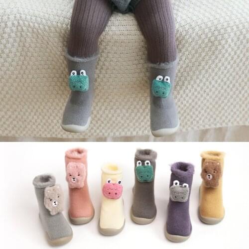 New baby shoes autumn winter cartoon children toddler shoes hand-sewn cartoon doll baby non-slip floor socks infant shoes
