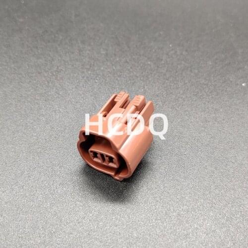 The original 6189-0033 2PIN Female automobile connector plug shell and terminal are supplied from stock