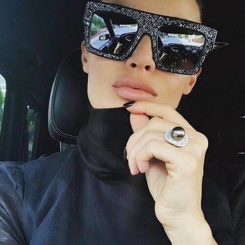 Crystal Fashion Sunglasses For Men and Women Elegant Class Brand Designer Square Sun Glasses Oculos de sol UV400