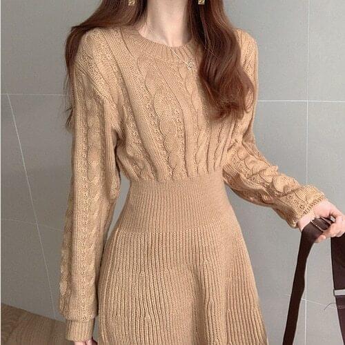 2021 New French Medium Length Knitting Dress, Autumn and Winter Leisure Retro Temperament Goddess Long Sleeve Sweater Dress