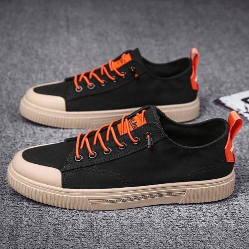Men Vulcanized Shoes New Casual Canvas Shoes Fashion Sneakers Men Casual Shoes Designer Sneakers Light Breathable Sports Shoes