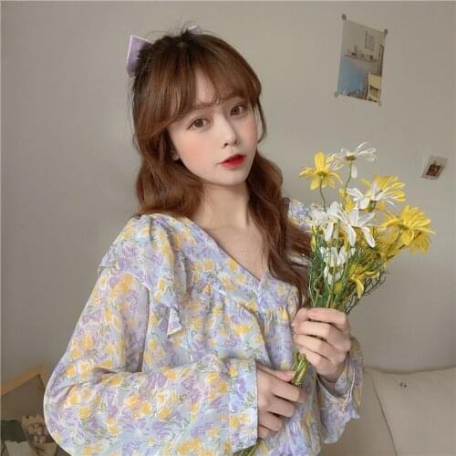 New sweet and fresh ruffled shirt V-neck floral chiffon shirt temperament gentle wind floral shirt for 2021