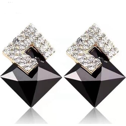 Womens New Geometric Square Crystal Jewelry Fashion Versatile Personality Four Seasons Earrings