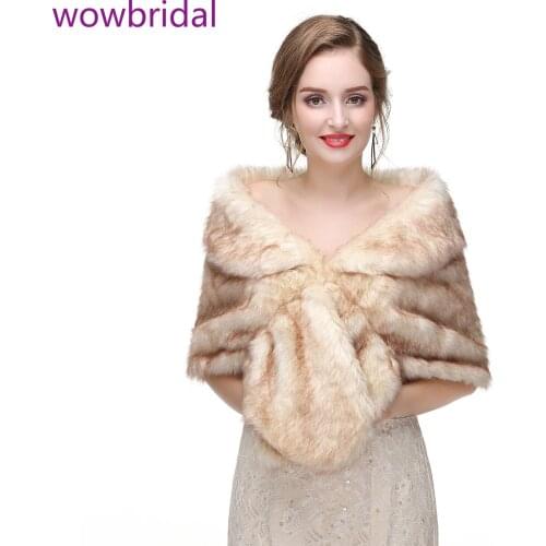 WOWBRIDAL Warm Faux Fur Winter Bridal Cape Wedding Cloaks Party Wraps Jacket Wrap Boleros De Encaje Boleros De Mujer