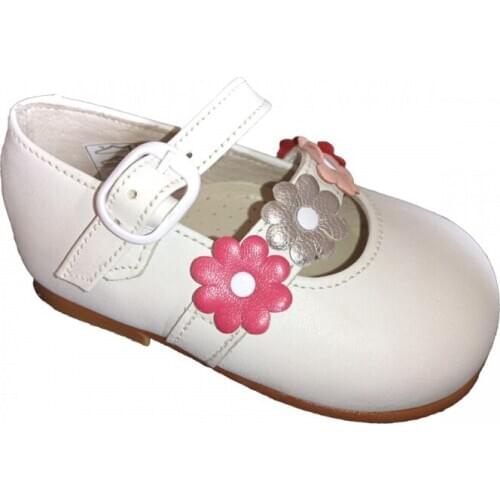 Sharky leather goods with buckle