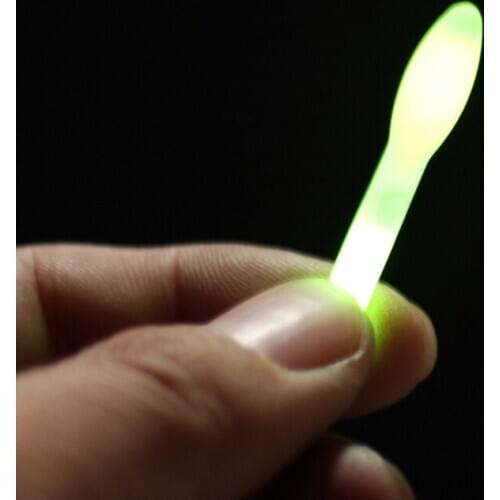 5 packs/lot Bulb Shape Night Fishing Float sticks Chemical Luminous Glow light Stick Night fishing accessories Outdoor A355