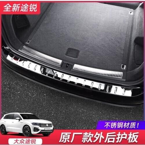 For Volkswagen Toureg 2019 2020 High quality stainless steel rear windowsill panel Rear bumper Protector Sill