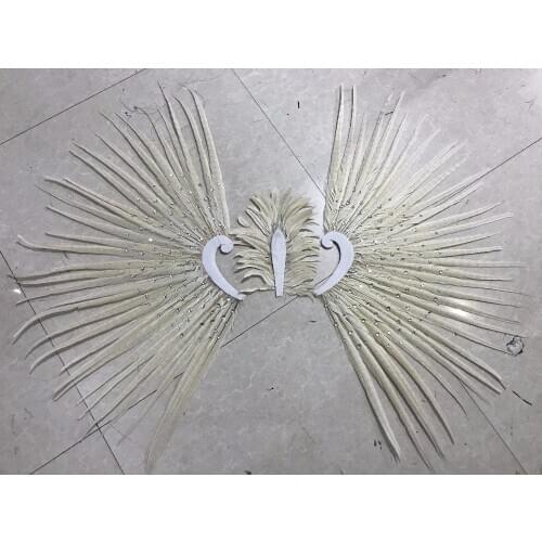 Latin dance Samba accessories Fashion exquisite headdress feathers Delicate dance shows accessories Samba clothing