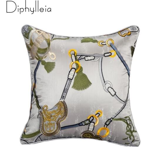 Diphylleia New Modern Silk Cushion Cover H Saddles Embroidered Luxury Throw Pillow Case Nordic Geometric Silver Color Coussins