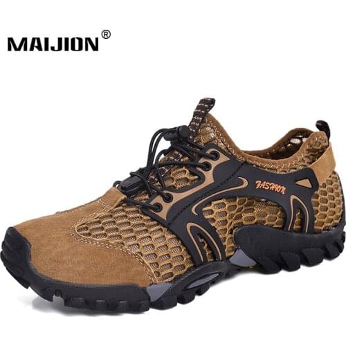 New Men Aqua Shoes Non Slip Water Sneakers Breathable Mesh Quick-Dry Beach Sandals Barefoot Seaside Fishing Trekking Upstream