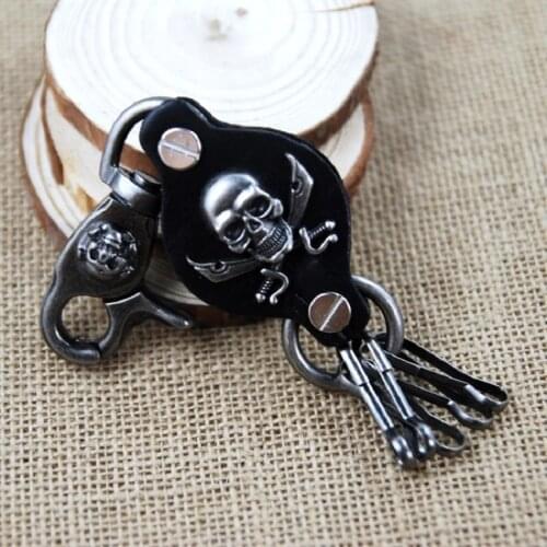 High quality waist hanging skull keychain key ring Jolly Roger key chain key holder retro portachiavi chaveiro llaveros hombre