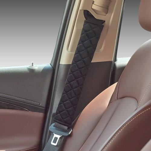 Car Safety Belt Shoulder Protector Pad For Mercedes Benz W202 W220 W204 W203 W210 W211 AMG Volvo Xc90 Xc60 V70 S80 S40 V60 C30