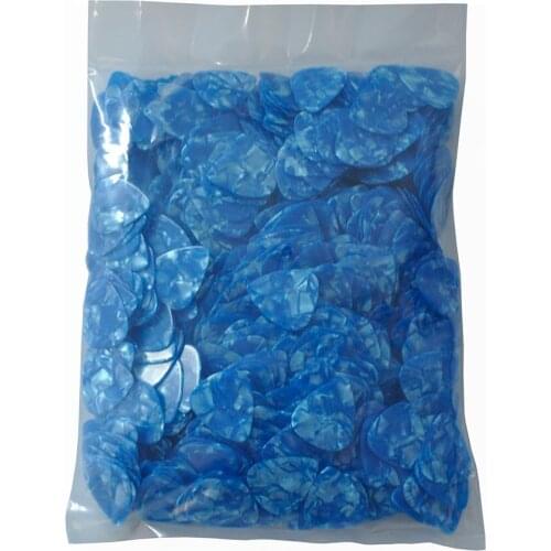 Wholesale 1000pcs Medium 0.71mm Blank Guitar Picks Plectrums Celluloid Pearl Light Blue