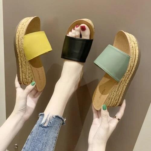 Summer Outdoor Womens Wedges Slippers Slip-On Shoes Female Peep Toe Breathable Soft Platform Leather Sandals Black Beige Yellow