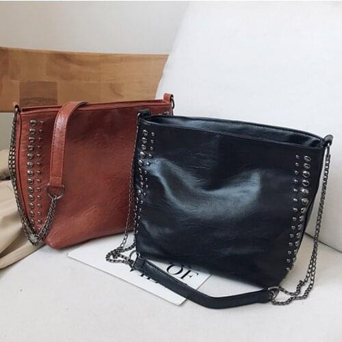 Vintage Rivet Bucket Bag Women PU Leather Chain Shoulder Bag 2021 Fashion Crossbody Bag Designer Handbag Brands Female Purse sac