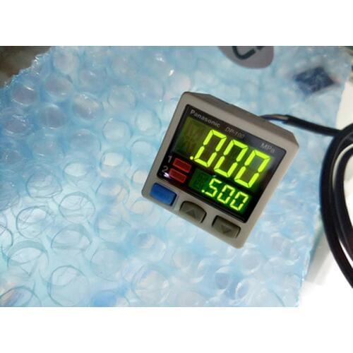 DP-101 DP-102 Digital display output positive negative pressure New Original Digital Vacuum Pressure Sensor Pressure Controller