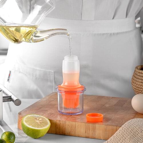 Silicone BBQ Grill Oil Bottle With Brushes Barbecue Roast Heat Resisting Basting Oil Baking Brushes With Cover Tool Kitchen