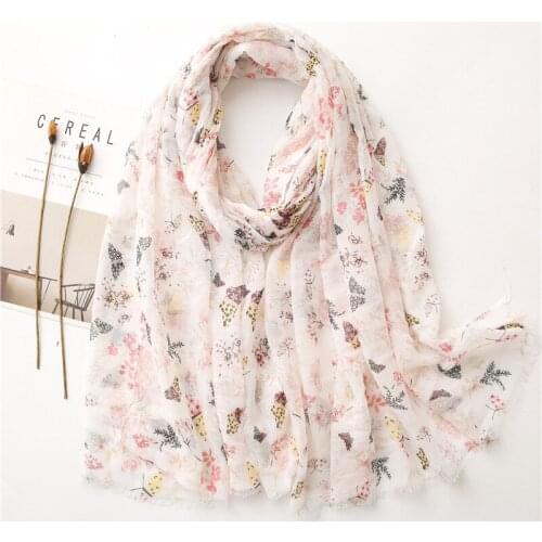 2020 New Beautiful Butterfly Print Fringe Scarves And Shawls Long Soft Leaf Print Scarf Wrap Hijab Free Shipping