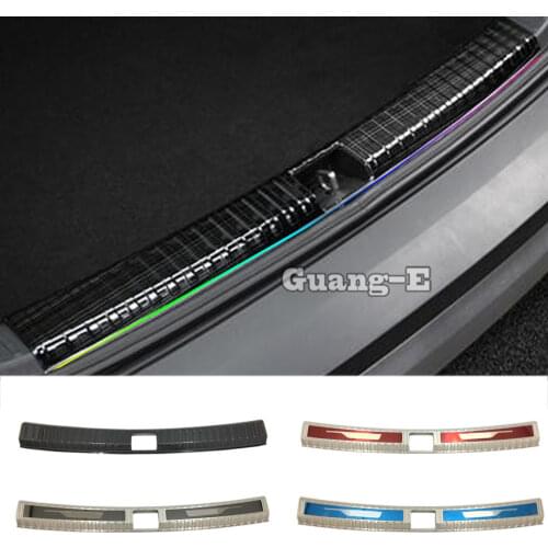 Car Body Stainless Steel Inner Rear Trunk Bumper Trim Plate Lamp Frame Threshold Pedal 1pcs For Skoda Karoq 2017 2018 2019 2020