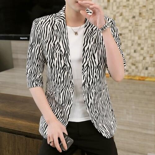 DYB&ZACQ The new summer 2021 blazer Mens clothing lapel A grain of buckle Jacket for men Printed striped coat Mens suit M-3XL