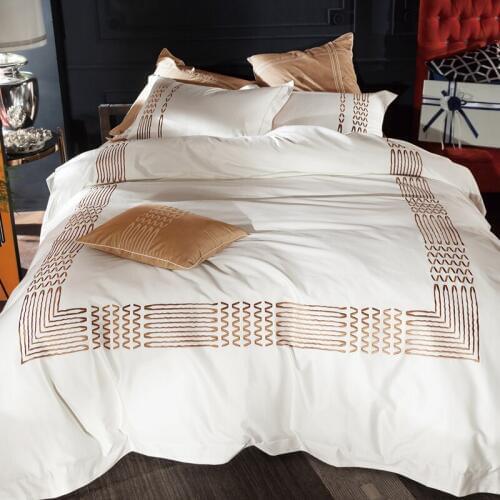120S golden Egyptian Cotton Embroidery Luxury Royal Bedding Set 4pcs King Queen Wedding Bed Sheet set Duvet cover Pillowcase 6pc