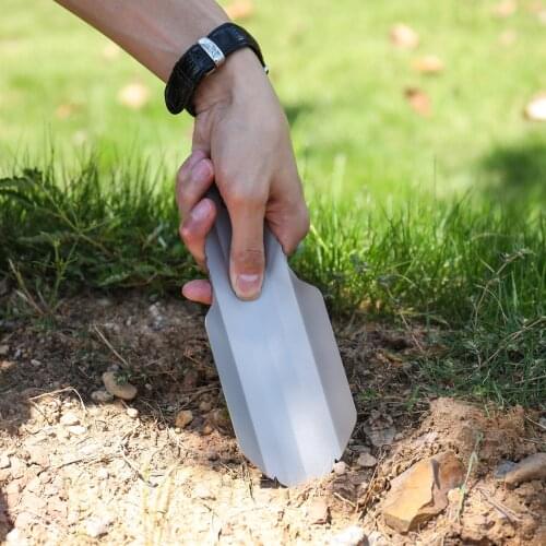 Pure Titanium Multifunction Shovel Survival Spade Emergency Garden Camping Trowel Outdoor Entrenching Tool Survival Gear