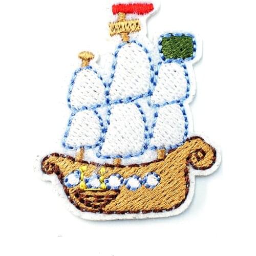 Ancient Sailing (Size:3.3x4.0cm)DIY Cloth Badge Mend Decorate Patch Jeans Jackets Bag Clothes Apparel Sewing Decoration Applique