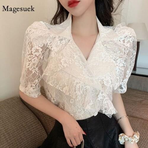 French Style Ruffled Lace Women Blouse Summer V-neck Short Sleeve Womens Shirt Vintage Slim Shirt Puff Sleeve Chiffon New 13917