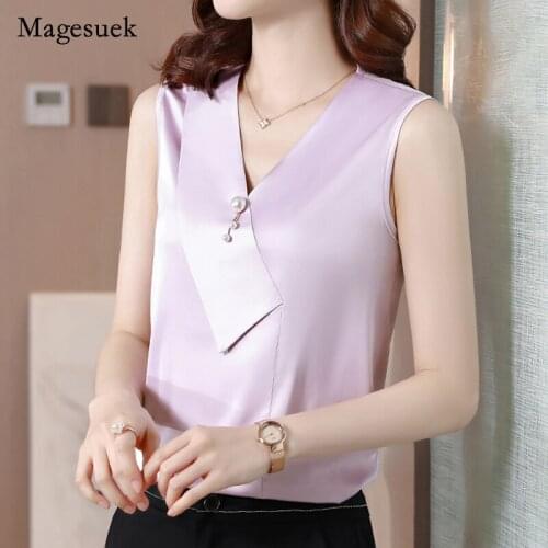 2021 Summer New Temperament Solid Blouse V Neck Sleeveless Chiffon Shirt Plus Size Silk Women Fashion Satin Tops Blusa 14353