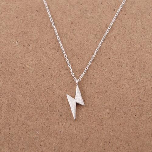 Fashion small lightning shape necklace