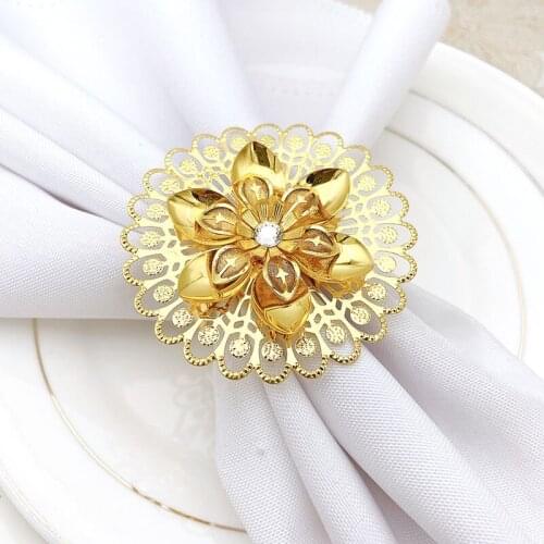 4pcs/lot New flower napkin ring metal hollow napkin buckle suitable for wedding holiday party table decoration supplies