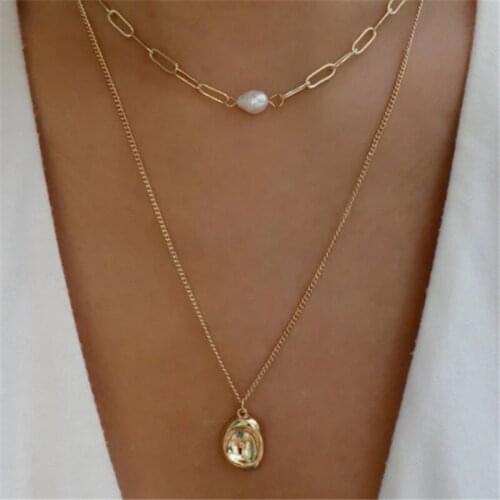 Early han 2021 new trend fashion pearl multilayer pendant lady sexy collarbone chain new personality chain necklace