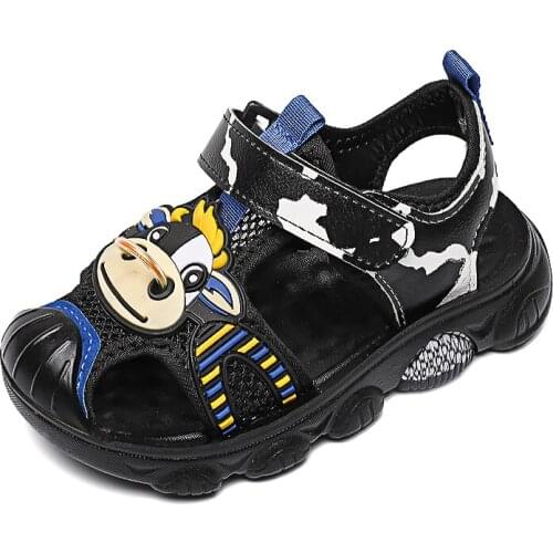 Boys Girls Outdoor Sandals Closed Toe Flat Shoes Kid Water Shoes Summer Beach Shoes(Toddler/Little Kid)