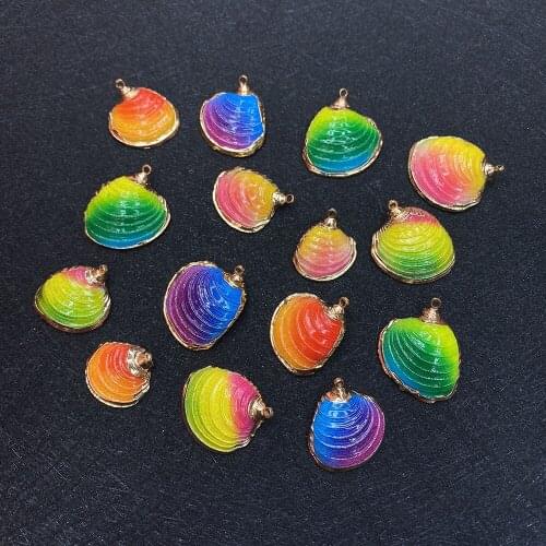 5 Pcs Exquisite Natural Shell Gold-plated Edge Pendant DIY Handmade Jewelry Shell Necklace Pendant Earring Accessories 20-25mm