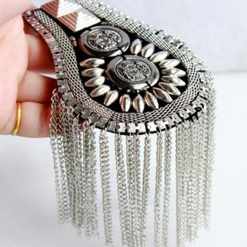 British Style Brooch Small Suit Shoulder Strap Multi Tassel Rivet Epaulet Epaulette Shirt Singer Compere Stage Jewelry
