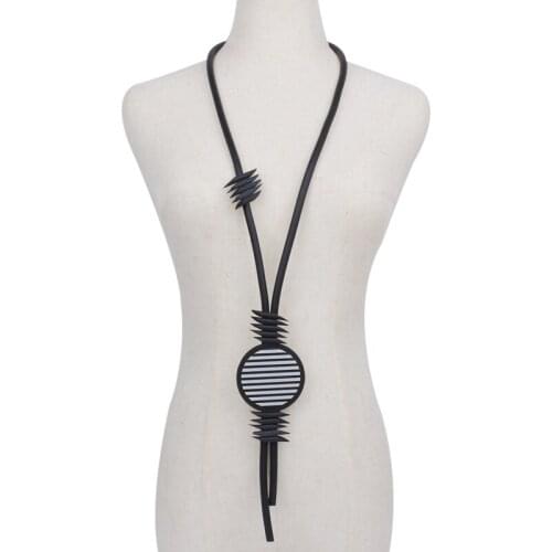 YD&YDBZ Round Stripe Statement Necklace Ladies Punk Rubber Rope Chain Long Necklace Handmade Fashion Design Minimalist Jewelry