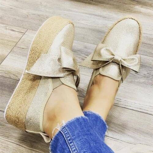 2020 Women Flats Shoes Platform Sneakers Slip On Flats Leather Suede Ladies Loafers Moccasins Spring Autumn Casual Shoes