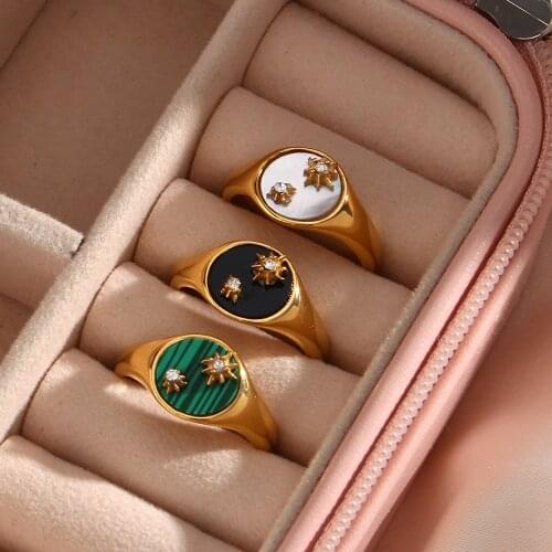 2021 New Natural Shell Surface Black Stripe Green Acrylic North Star Rings For Lady Stainless Steel Gold Rings For Women