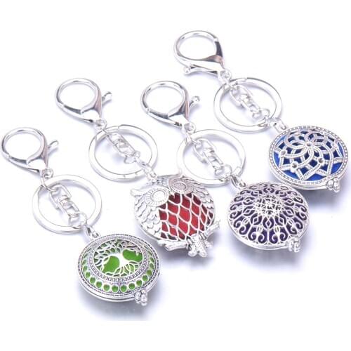 Aroma Diffuser Keychain Open Antique Vintage Lockets Pendant Perfume Essential Oil Aromatherapy Locket Keychain With Pads