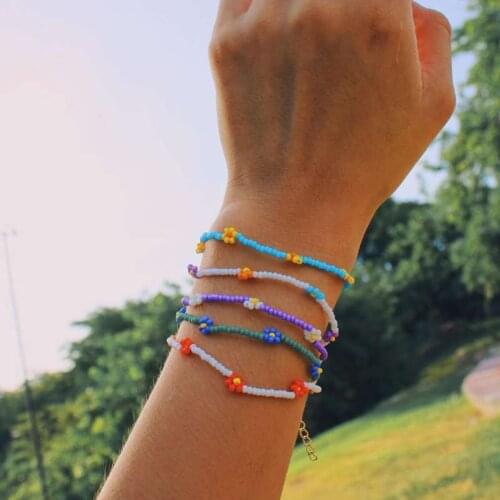 Dvacaman 2021 New INS Korean Cute Flower Bracelet Bangle Bohemian Handmade Colorful Beaded Bracelets for Women Wristband Jewelry