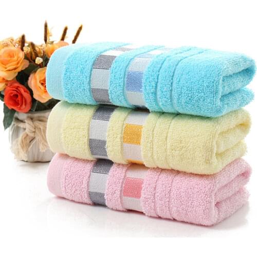 Bath Towels 100% Cotton Towel Avaliable Cotton Fiber Natural Eco-friendly Embroidered Bath Towel 77 X 33cm