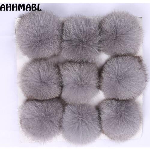 9 Pieces Natural Silver Fox Fur Pom Poms 10cm Ball Pompom DIY Winter Brand New For Womens Knitted Hats Skullies Beanies Boots