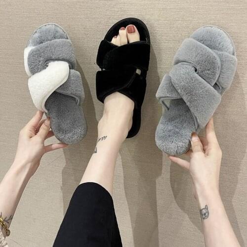 2021 new Korean Style Women Fur Slippers Fashion Keep Warm Soft Bottom Home Slippers Woman Furry Slipper Cross Strap Design