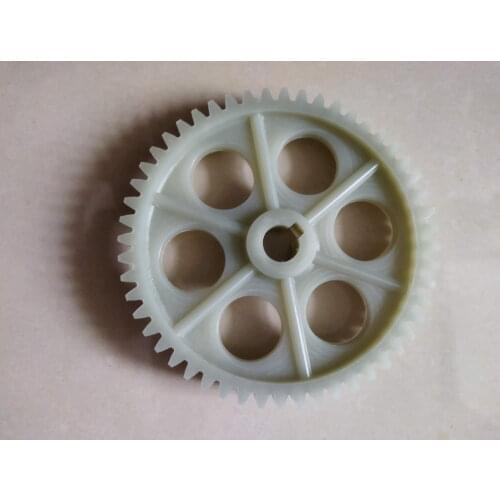 2.5m /52Teeth Inner Diameter=16.1mm/Thickness=16.3mm/Outer Diameter=135 mm