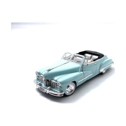 1/32 Signature Models 1947 Cadillac Series 62 Light Blue Convertible Diecast without box