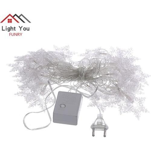 40 LED 220V Christmas Snow Light String Outdoor 8 Function Snowflake Christmas Light String