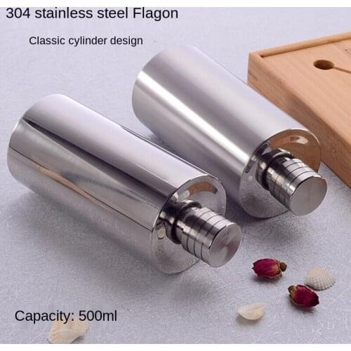 304Stainless steel flask Cylindrical liquor potOutdoor portable portable High-grade kettle More wine mirror holster 500ML