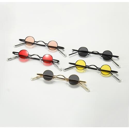 1PCS Retro Mini Sunglasses Round Men Metal Frame Gold Black Red Small New Round Framed Sun Glasses Eye Care Accessories