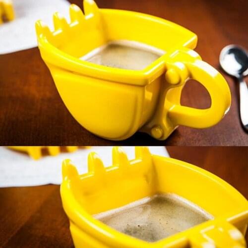3D Creative Excavator Coffee CupCoffee Cup With Spade Spoon Funny Gift For Friends Funny Digger Ashtray Cake Container Tea Cup